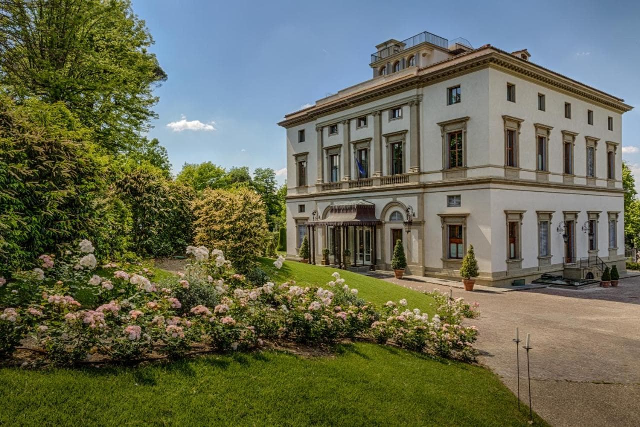 Villa Cora main view
