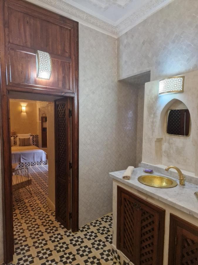 Riad Les Nuits de Marrakech view 3