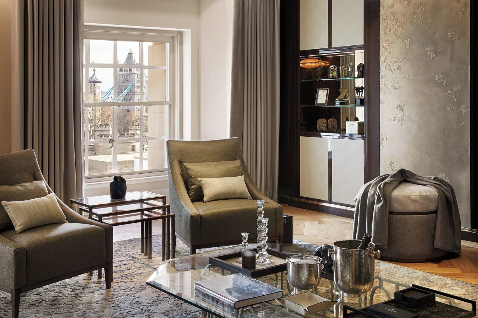Four Seasons Hotel London at Tower Bridge – billede 3